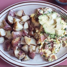 Look at all the stuff in those eggs! Look at all the stuff in those eggs!