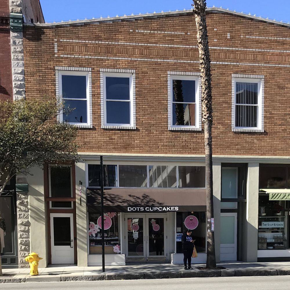 Dots Cupcakes - Cupcakes Near Me - Pasadena, California Dots Cupcakes - Cupcakes Near Me - Pasadena, California