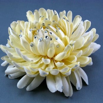 Hair Petals - Giselle - Bridal Near Me Hair Petals - Giselle - Bridal Near Me
