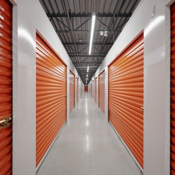 Public Storage - Indoor storage units - Self Storage Near Me - Cambridge, Ontario