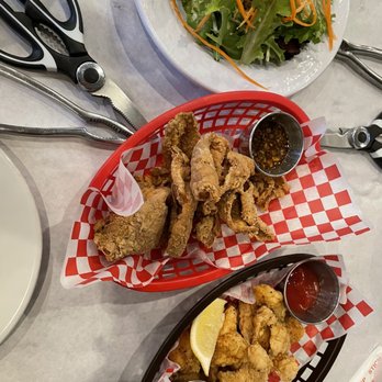 Karai Crab - Fried Calamari Fried chicken Skin Chips House Salad - Seafood Near Me - Honolulu, Hawaii Karai Crab - Fried Calamari Fried chicken Skin Chips House Salad - Seafood Near Me - Honolulu, Hawaii