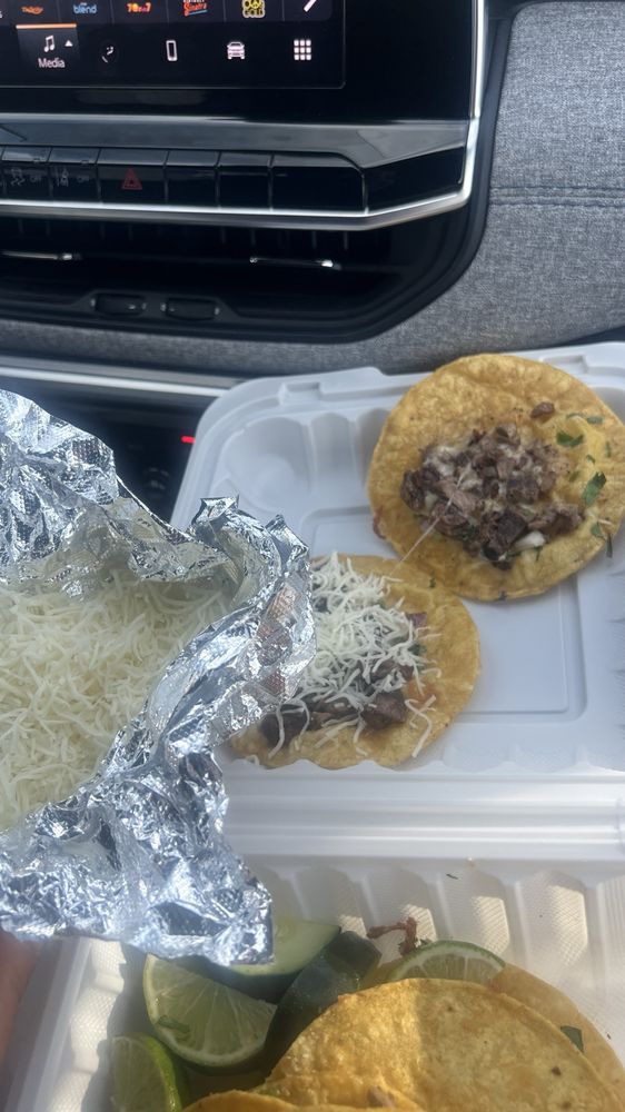 Leo's Tacos