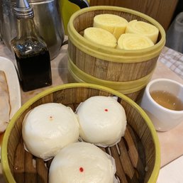 Custard Bun