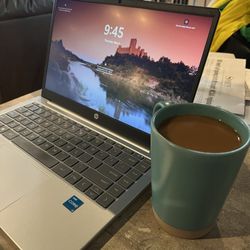 Z's Divine Espresso - No better place in LFK for a cuppa & bandwidth.