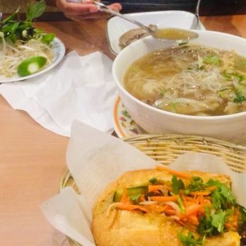 Pasadena Noodle & Grill - 6. Brisket and Flank Soup 96. Charbroiled Beef Sandwich - Vietnamese Near Me - Pasadena, California Pasadena Noodle & Grill - 6. Brisket and Flank Soup 96. Charbroiled Beef Sandwich - Vietnamese Near Me - Pasadena, California