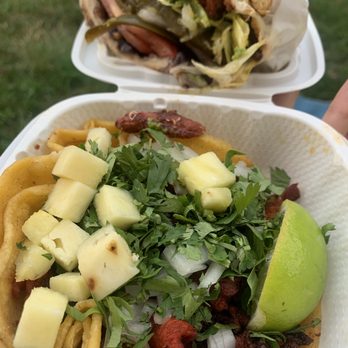 El Aguila - As pastor taco ($3) (and torta in the background) - Mexican Near Me - New York, New York El Aguila - As pastor taco ($3) (and torta in the background) - Mexican Near Me - New York, New York