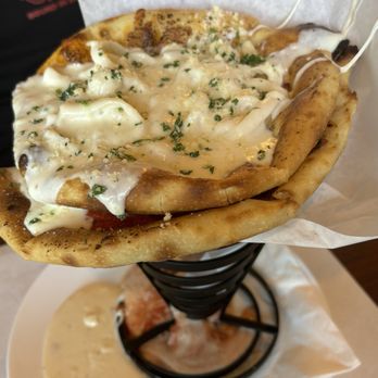 Amano - Fettuccini Alfredo Fat Baby - Pizza Near Me - Las Vegas, Nevada