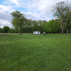 Silver Springs Campsites - Sunday afternoon after all the weekend warriors have left. We practically have the place to ourselves.