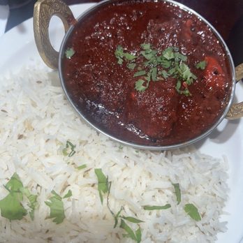 Chaat Bistro - Spicy Chicken Vindaloo - Indian Near Me - Sacramento, California Chaat Bistro - Spicy Chicken Vindaloo - Indian Near Me - Sacramento, California
