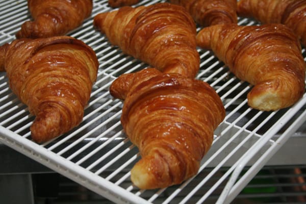 BreAd Panaderos Artesanales by null