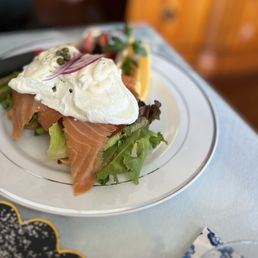 Smoked Salmon Benedict