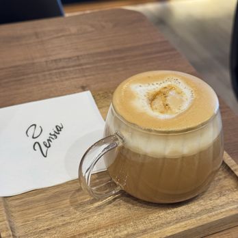 Zensia - Creme brûlée latte - Coffee & Tea Near Me - Clayton, Missouri