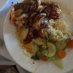 Mariscos Villa Rica - Camarones De Ajillo - and I couldn't wait to eat some before taking the photo...
