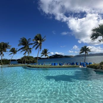 The Ritz-Carlton, St. Thomas - Infinity pool and beach - Hotels Near Me - St. Thomas, Virgin Islands