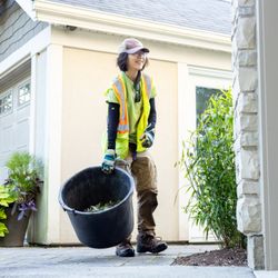Snips Landscape - Maintaining stunning properties in the Niagara Region