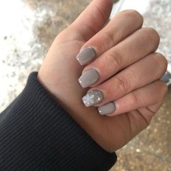 Fancy Fingers & Spa