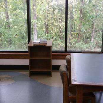 EBRPL - Bluebonnet Regional Branch Library - Blubonnet Library - kids area - Libraries Near Me - Baton Rouge, Louisiana