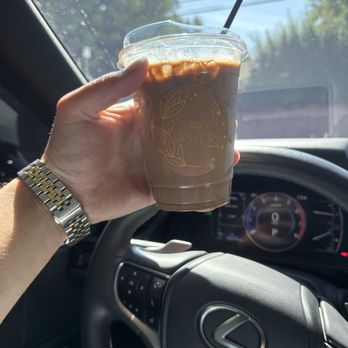 Three Sisters Coffee & Tea - Mocha Latte - Coffee & Tea Near Me - Burbank, California