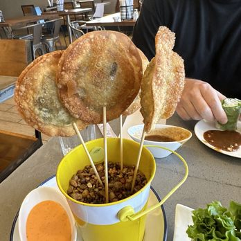 Roots Bistro - Wonton fried - Vietnamese Near Me - San Jose, California
