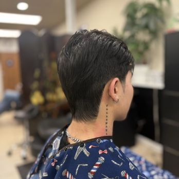 Lil Couture - Hair cut by Laura - Kids Hair Salons Near Me - San Carlos, California Lil Couture - Hair cut by Laura - Kids Hair Salons Near Me - San Carlos, California