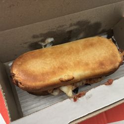 The sub was packed upside down, leaving the fillings messy by the time it arrived.