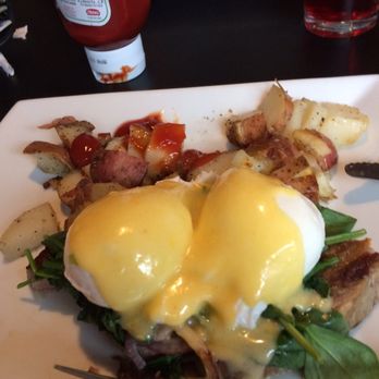 Craig's Cafe - Breakfast & Brunch Near Me - Quincy, Massachusetts Craig's Cafe - Breakfast & Brunch Near Me - Quincy, Massachusetts