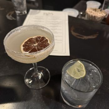 Durkin's Liquor Bar - Drinks - Cocktail Bars Near Me - Spokane, Washington