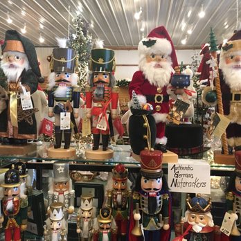 Santas Christmas Tree Farm - Christmas Trees Near Me - Cutchogue, New York