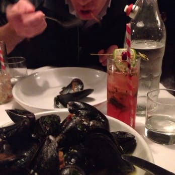 Birroteca Baltimore - Mussels were delish, Chicago skyline (drink) was super overpriced at $10 - Italian Near Me - Baltimore, Maryland