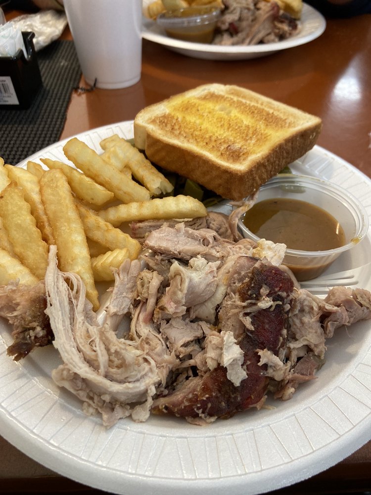 FINCHER’S BARBECUE Updated August 2024 19 Photos & 46 Reviews