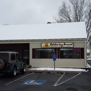 Gathering Ground - Store Frontage - Breakfast & Brunch Near Me - Windsor Locks, Connecticut