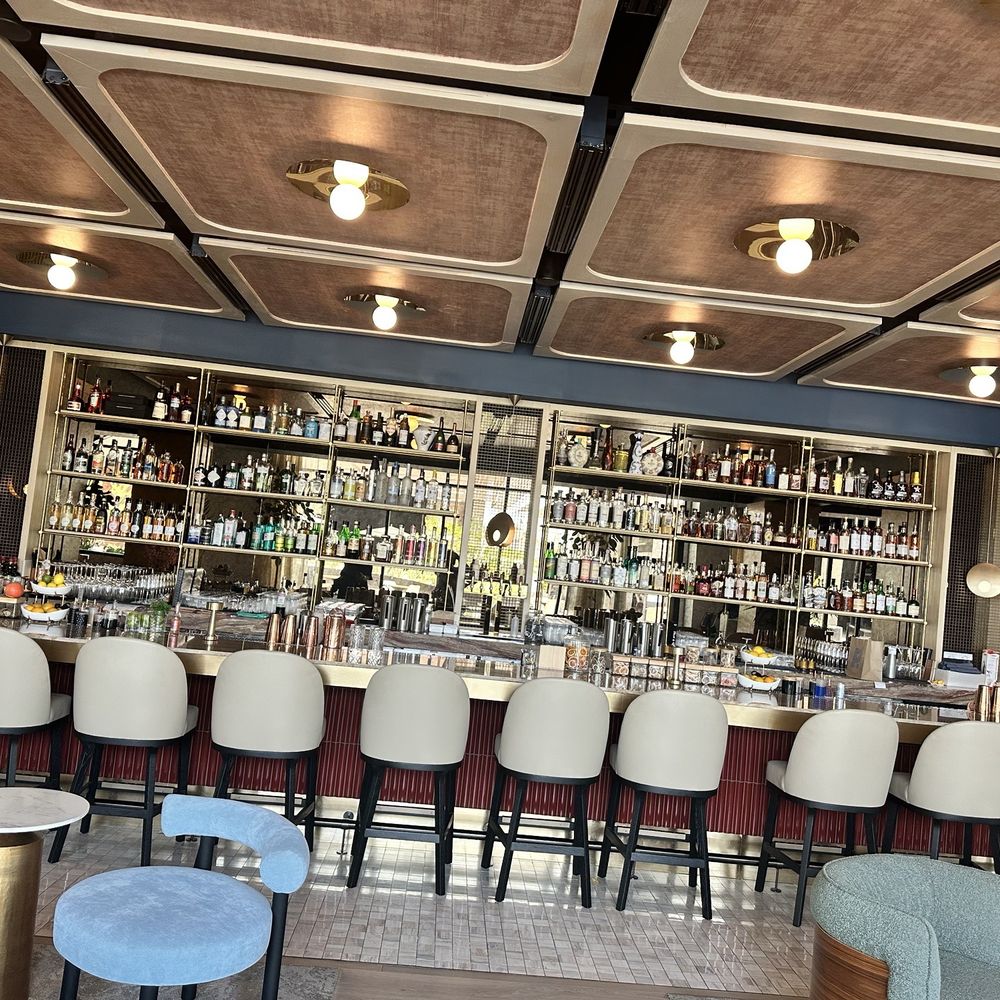 Hearsay - Cocktail Bars Near Me - Phoenix, Arizona Hearsay - Cocktail Bars Near Me - Phoenix, Arizona