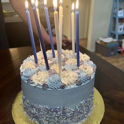 12 Oaks Desserts - Bridgeton Birthday cake.