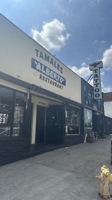 Tamales Alberto by null