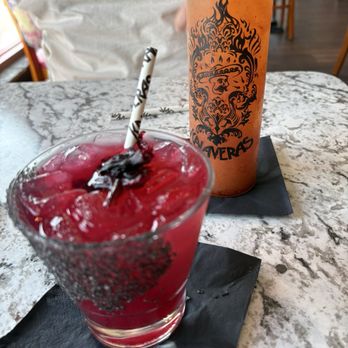 Kalaveras - Cocktail Bars Near Me - Pasadena, California