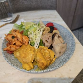 Kyra Lounge - Terminal 1 - Airport Lounges Near Me - Hong Kong, HK