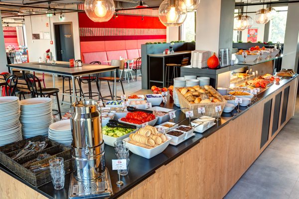 MEININGER Hotel Berlin Tiergarten by null