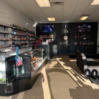 Posh Vapor - Once you walk in - Vape Shops Near Me - O'Fallon, Missouri