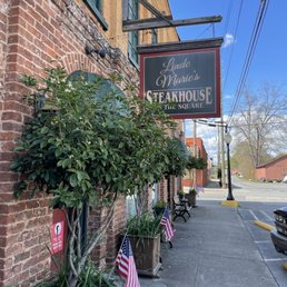 Exterior photo of Linde Marie's Steakhouse on the Square - Cave Spring, Georgia Exterior photo of Linde Marie's Steakhouse on the Square - Cave Spring, Georgia