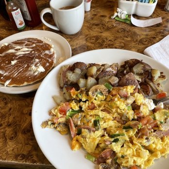 Gail's Carriage Inn - Egg scramble (Knock Knock Joke) and pancakes - Breakfast & Brunch Near Me - Des Plaines, Illinois