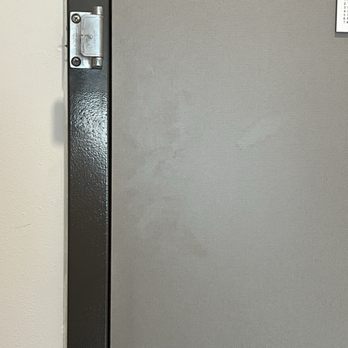 avid hotel Macon North - The door inside our room. - Hotels Near Me - Macon, Georgia