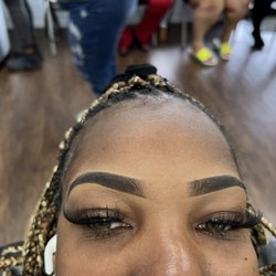 Define Eyebrows