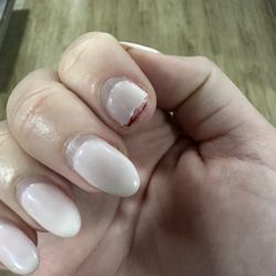Sharon Nails - Snapped off nail due to excessive dremel and filing.
