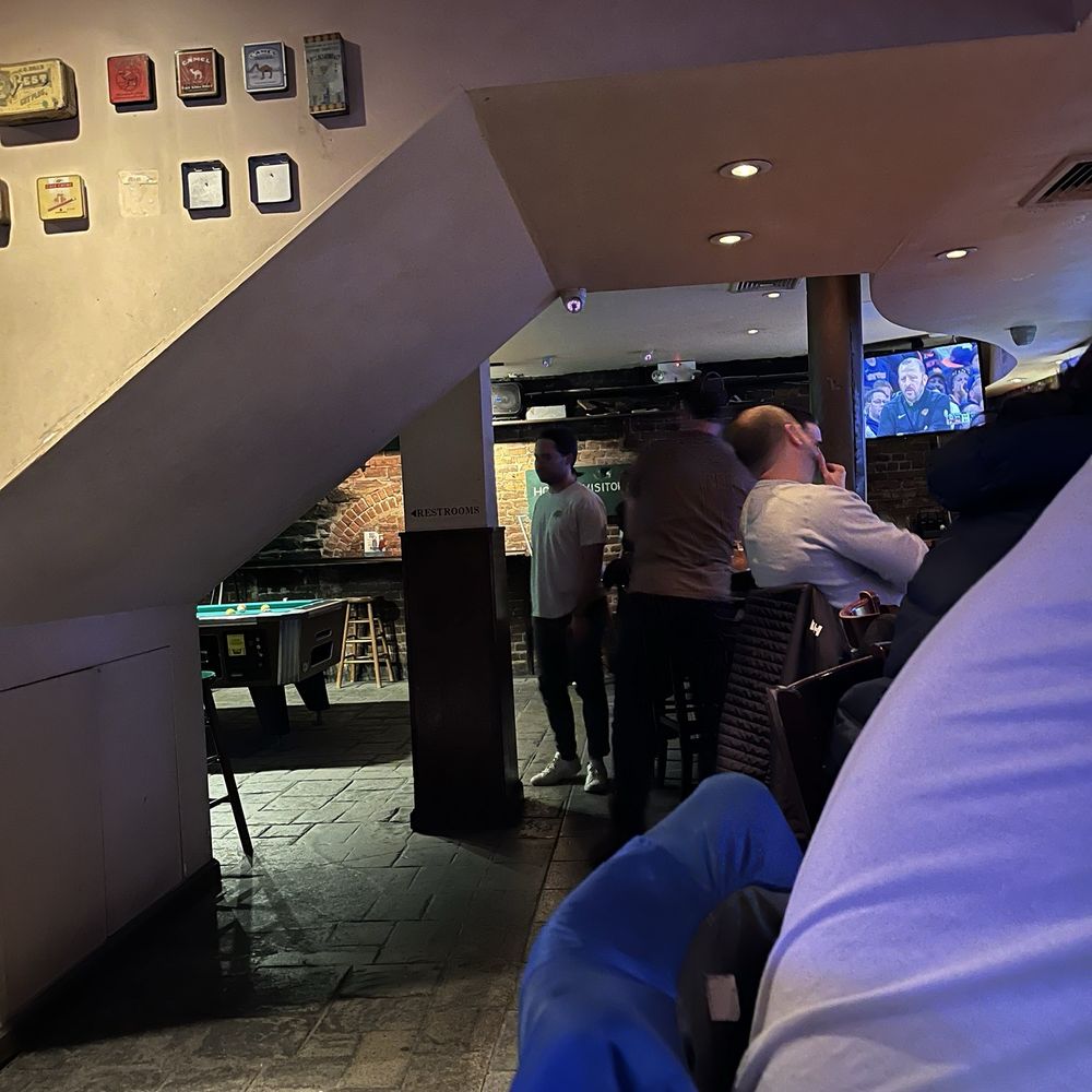 JOSIE WOODS PUB - Updated May 2025 - 61 Photos & 160 Reviews - 11 Waverly Pl,  New York, New York - Pubs - Restaurant Reviews - Phone Number - Menu - Yelp