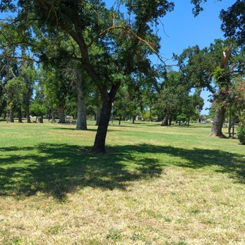 Victory Park - Parks Near Me - Stockton, California
