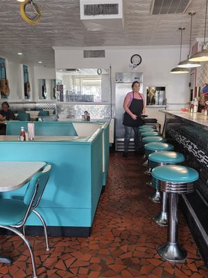 Oscar's Restaurant by null