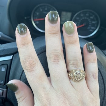 Fizz Nails Lounge - Nail Salons Near Me - Houston, Texas