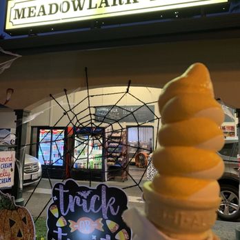 Meadowlark Dairy - Small but so much ice cream! - Ice Cream & Frozen Yogurt Near Me - Pleasanton, California