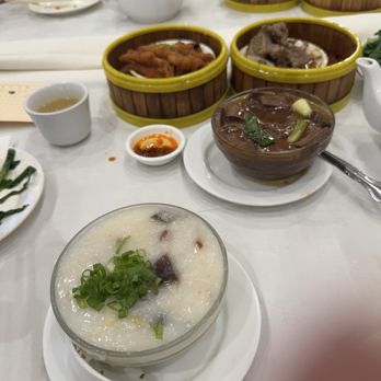 East Harbor Seafood Palace - Dimsum - Seafood Near Me - Brooklyn, New York