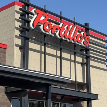 Portillo's Willowbrook - Burgers Near Me - Houston, Texas